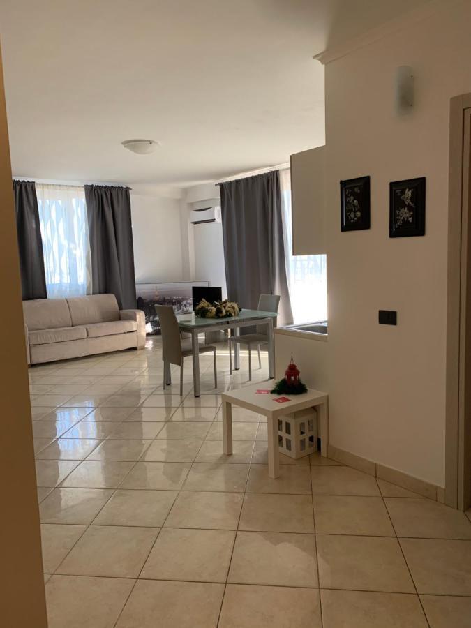 Raggio Di Sole Aparthotel San Cesareo Exterior foto